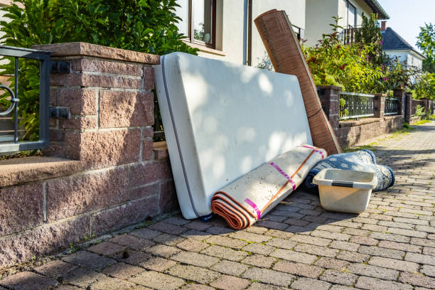 Best Professional Junk Removal  in Central Falls, RI
